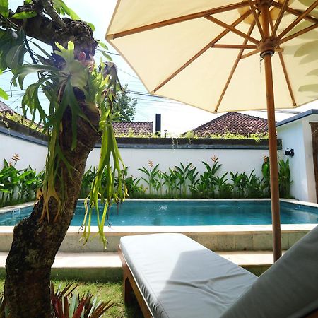 Ken Ken Guest House Seminyak Kültér fotó