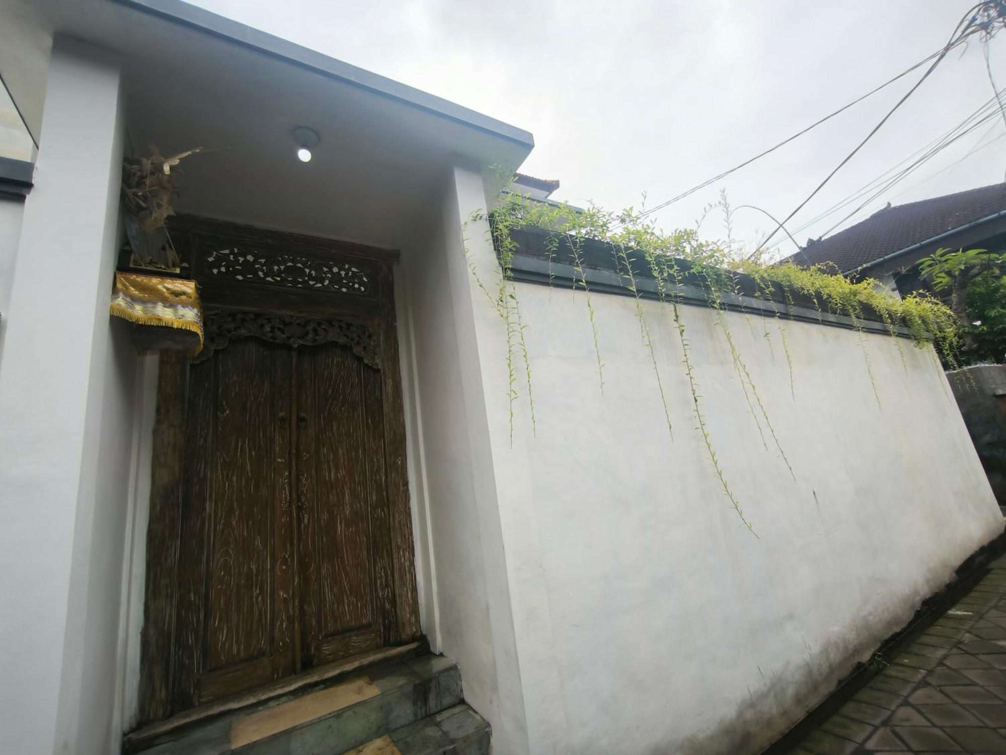 Ken Ken Guest House Seminyak Kültér fotó