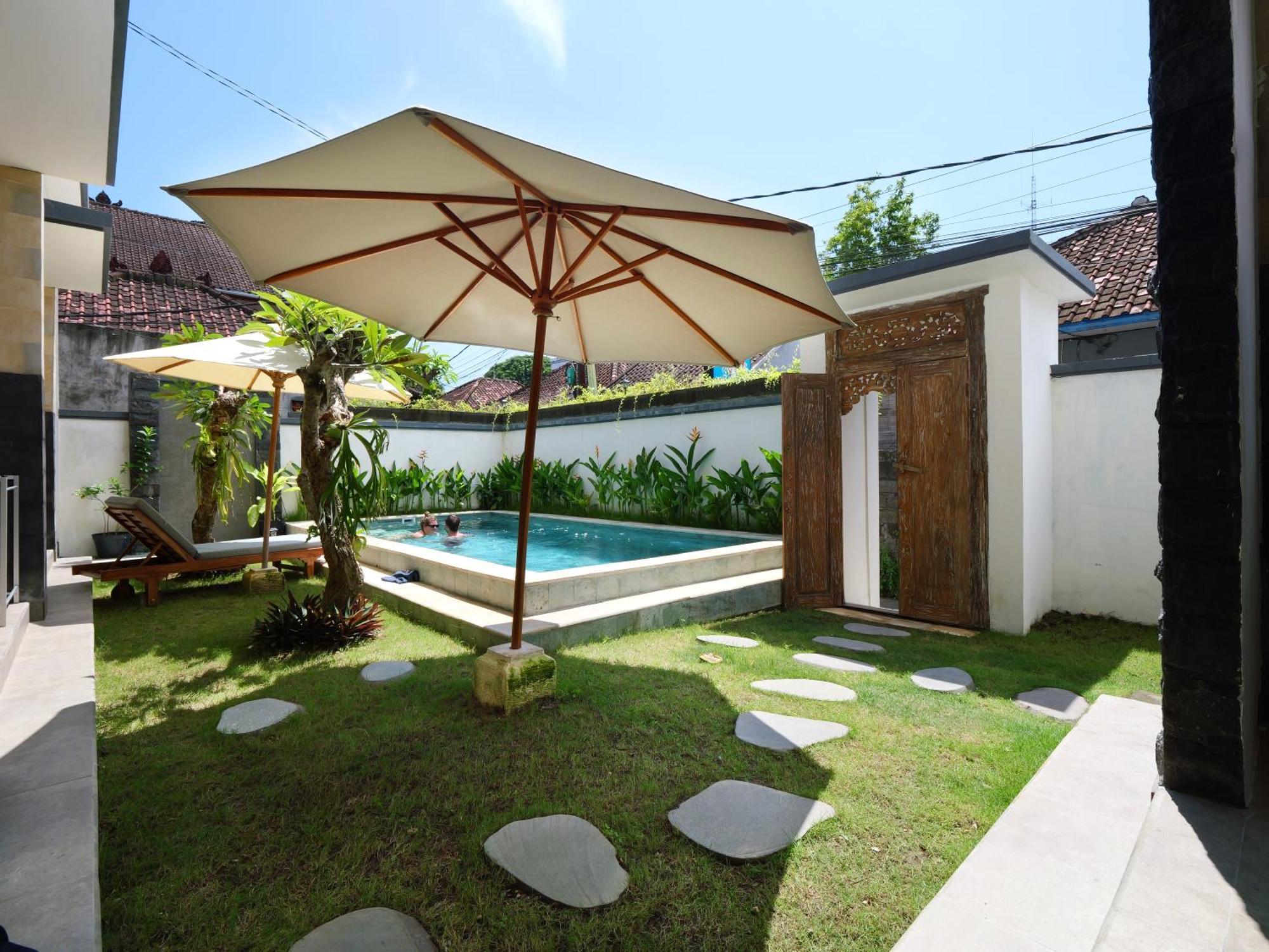 Ken Ken Guest House Seminyak Kültér fotó